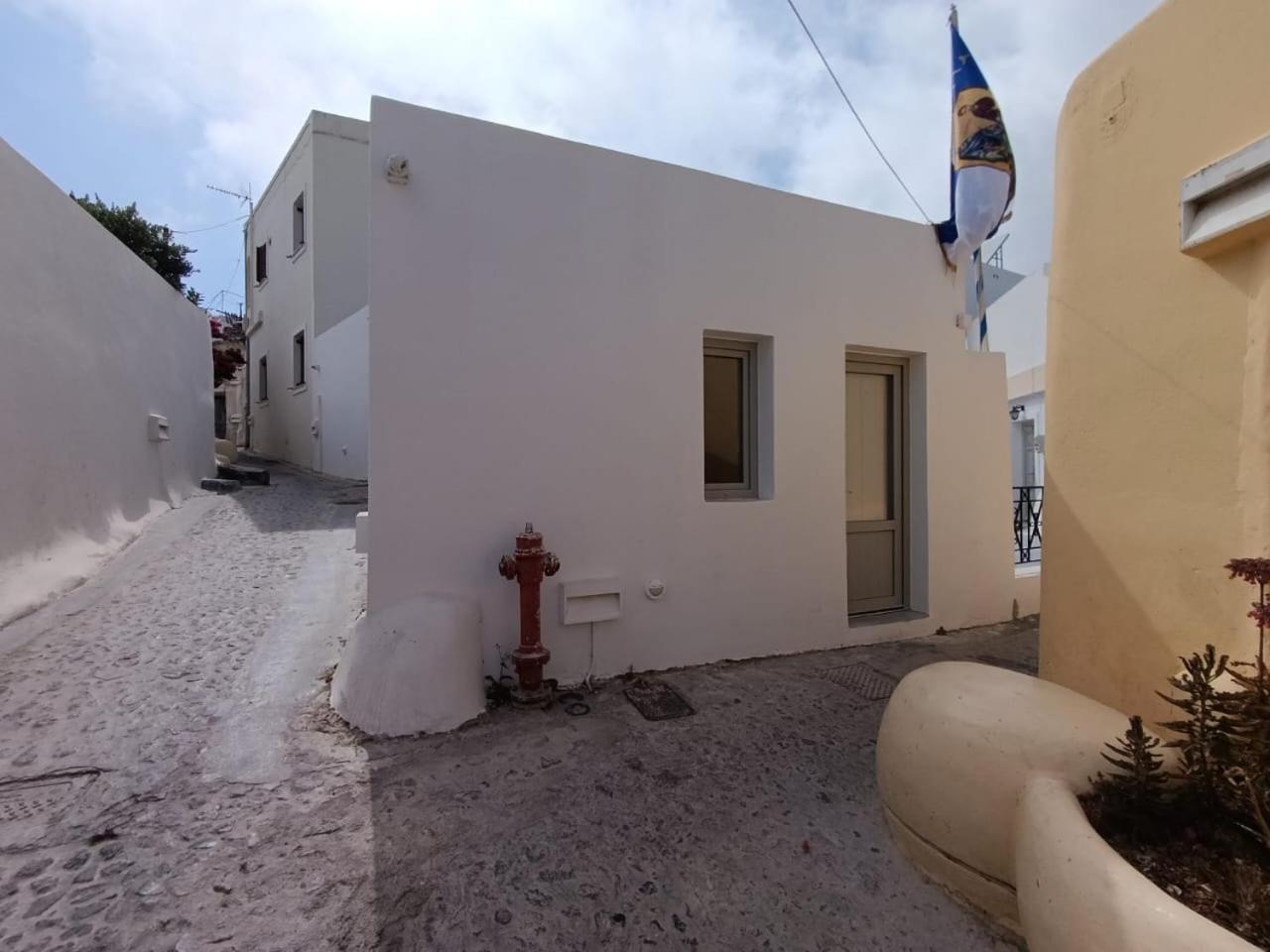Fira Comfort Rooms Екстер'єр фото