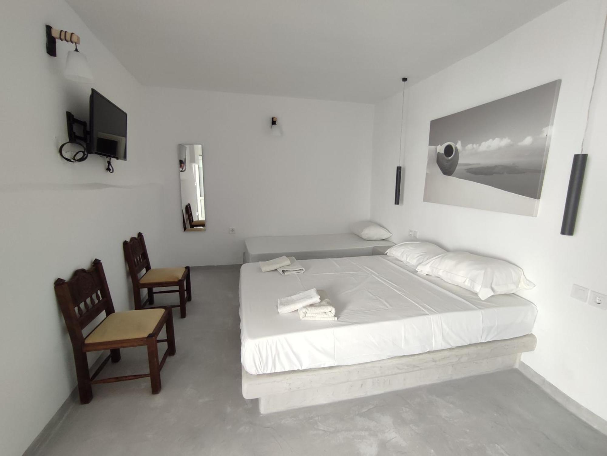 Fira Comfort Rooms Екстер'єр фото