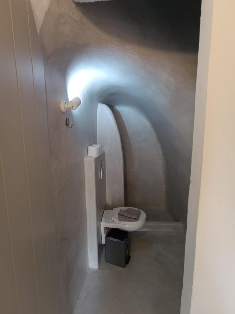 Fira Comfort Rooms Екстер'єр фото
