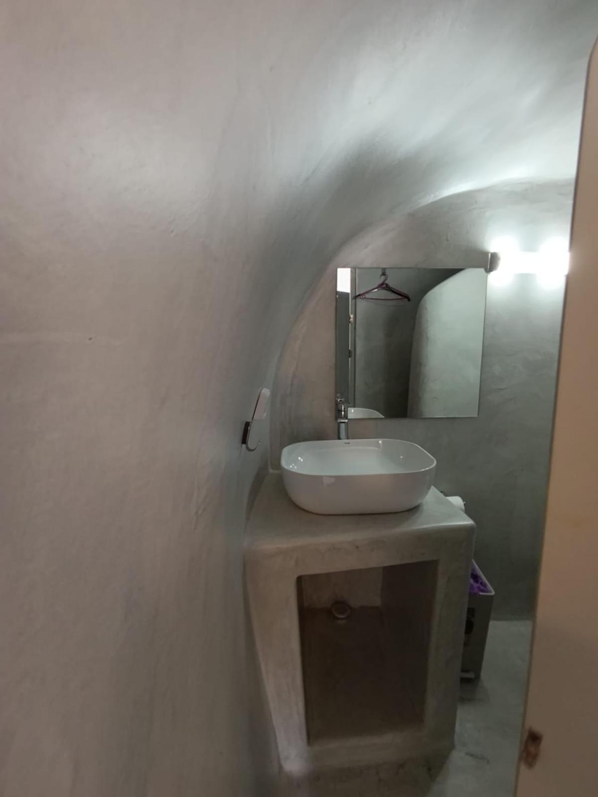 Fira Comfort Rooms Екстер'єр фото